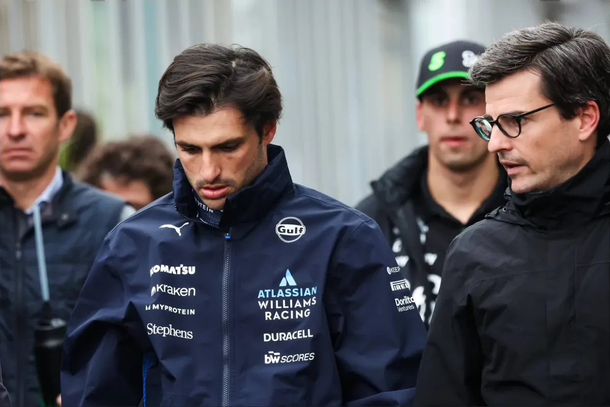 🐢 Το Αργό Ξεκίνημα του Carlos Sainz στη Williams: Μήπως το έχουμε ξαναδεί;