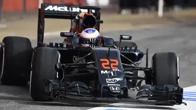Από το “GP2 Engine” στη Δόξα: Πώς η Honda Απέτυχε με τη McLaren αλλά Θριάμβευσε με τη Red Bull