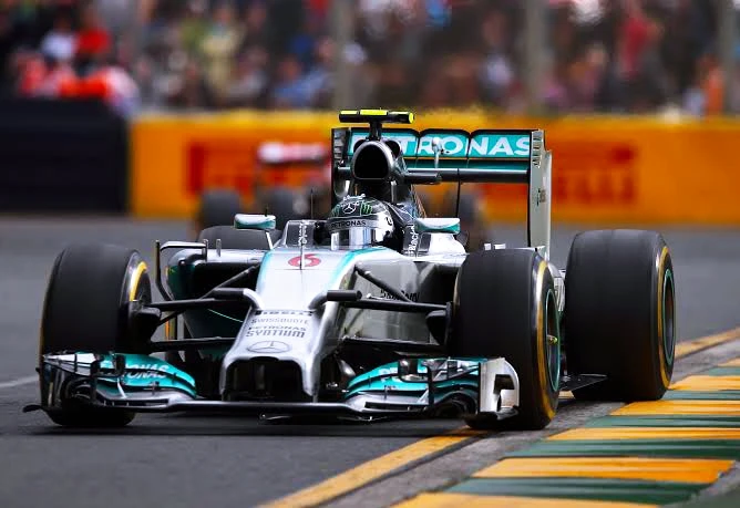 Mercedes W05: Η απόλυτη κυριαρχία στην Αυστραλία του 2014